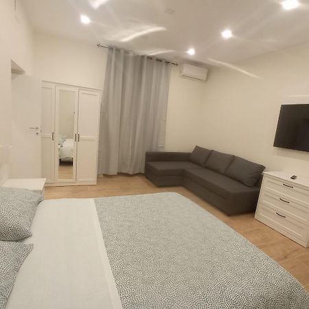 Duomo Apartament'S Неаполь Экстерьер фото
