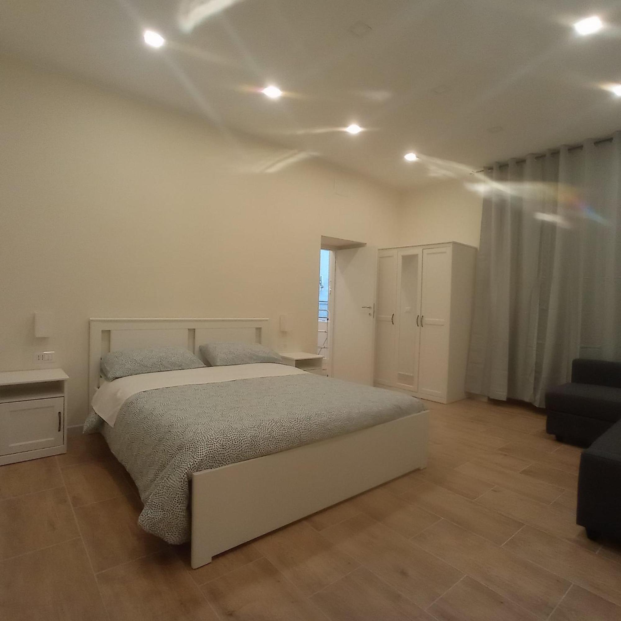 Duomo Apartament'S Неаполь Экстерьер фото
